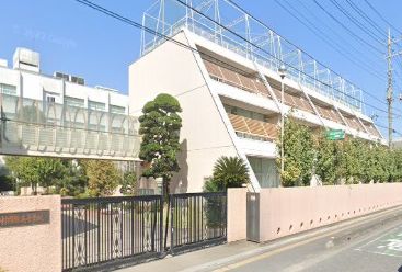 山村国際高等学校